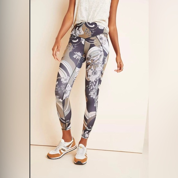 Free People FP Movement Wave Crush Yoga Leggings Floral Size Medium Athleisure - Picture 4 of 10